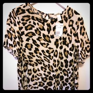 Chiffon like leopard print blouse